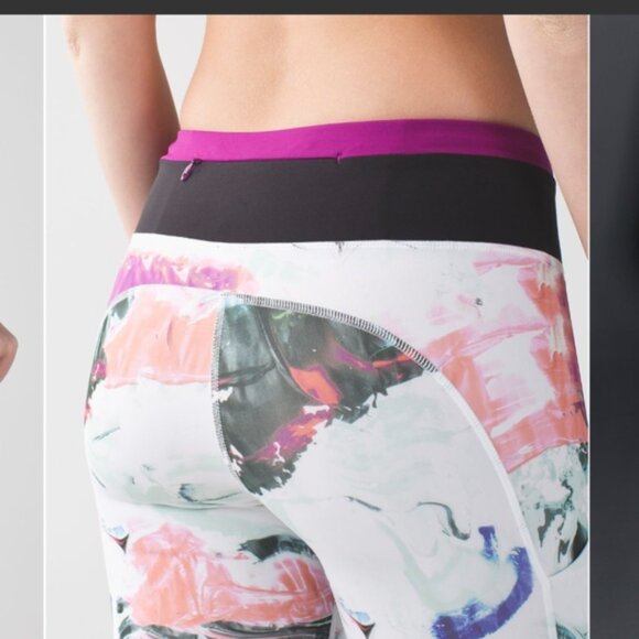Lululemon Speed Tight III *All Full-On Lux. Pigment Wave Multi / Blk/ Regal plum - Picture 2 of 12
